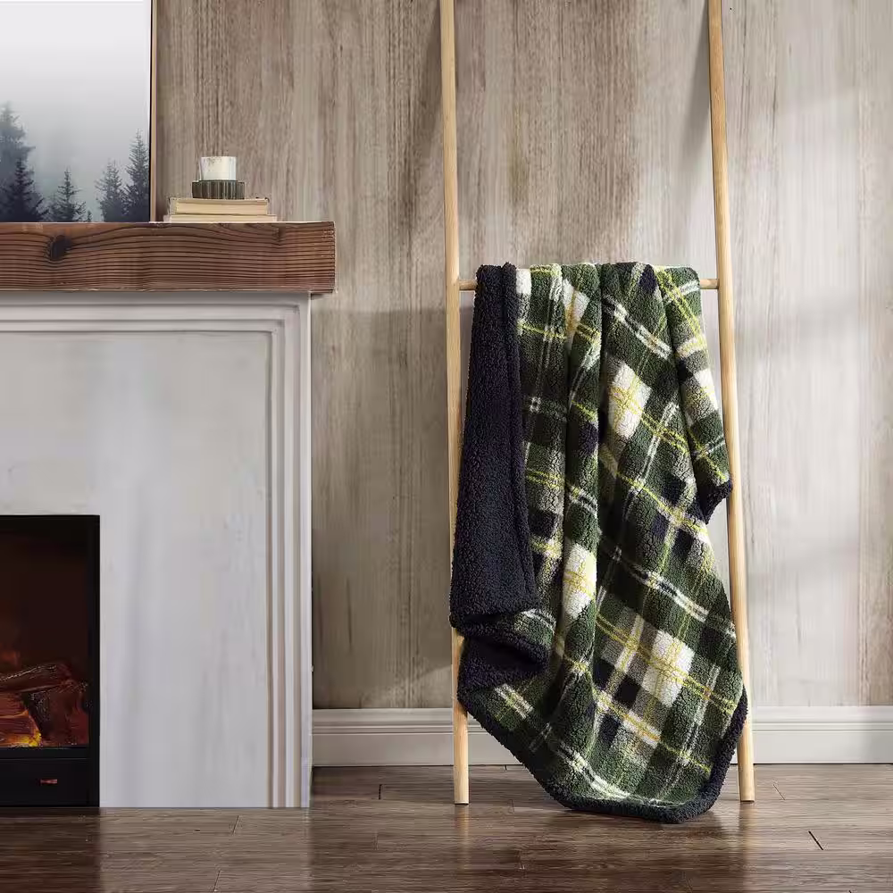 EDDIE BAUER Trailhead Plaid Printed Sherpa Green Microfiber Throw Blanket
